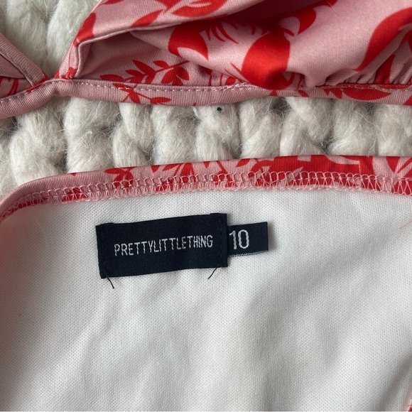 PrettyLittleThing PINK FLORAL RUFFLE BIKINI SIZE MEDIUM - Picture 4 of 6